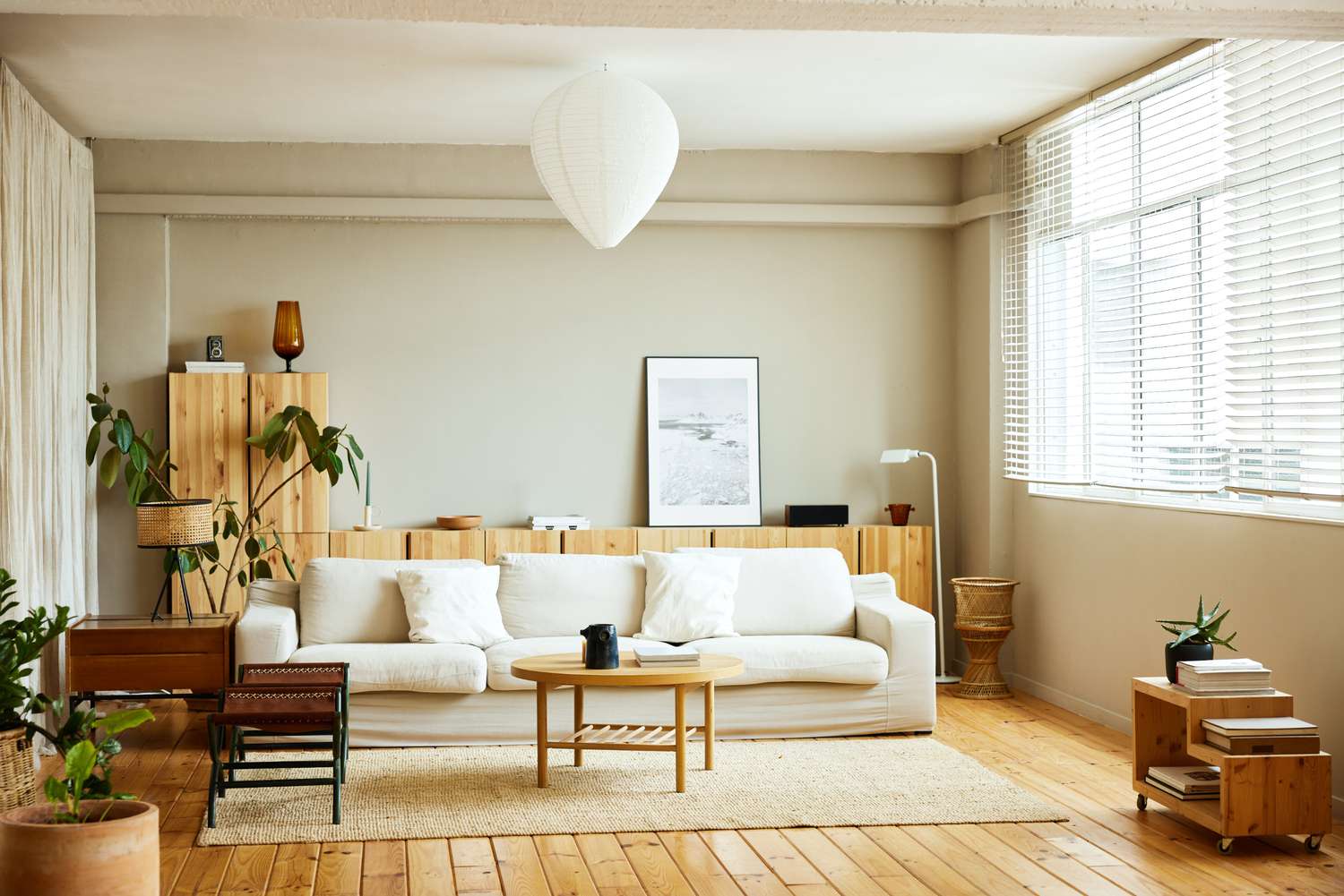 Pranathi - Latest update - What are trending interior design styles for modern homes?